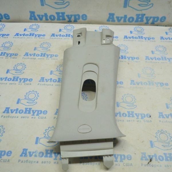 Накладка центральной стойки верхняя ремень правая Jeep Compass 17- серая 6ND20PS4AA