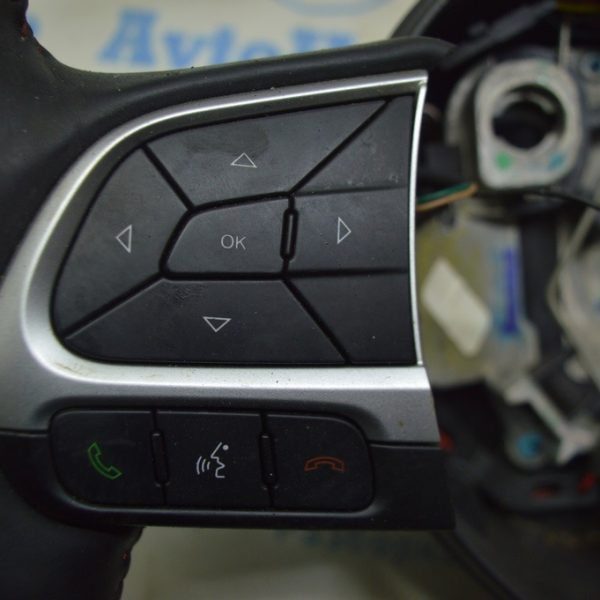 Кнопки управления на руле левые Jeep Compass 17- 5YL19XSAAC