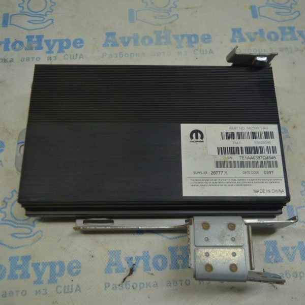 Усилитель Jeep Compass 17- (01) 68250972AG