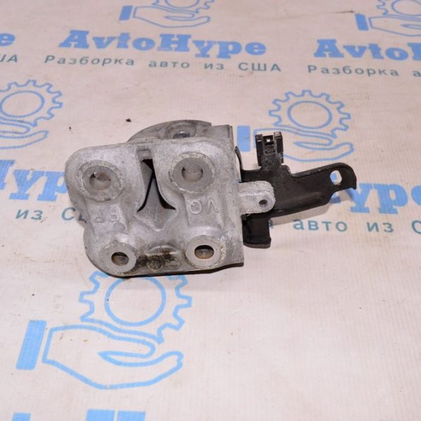 Кронштейн двигателя перед Nissan Pathfinder 13- FWD 11274JA100