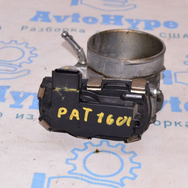 Клема минус АКБ Ford C-max MK2 13- FV6T-10C679-AC AV6Z-10C679-AB