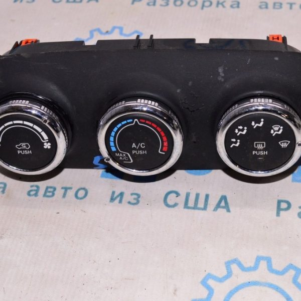 Управление климат-контролем Jeep Renegade 15-18 дорест Manual 6LW58LXHAA