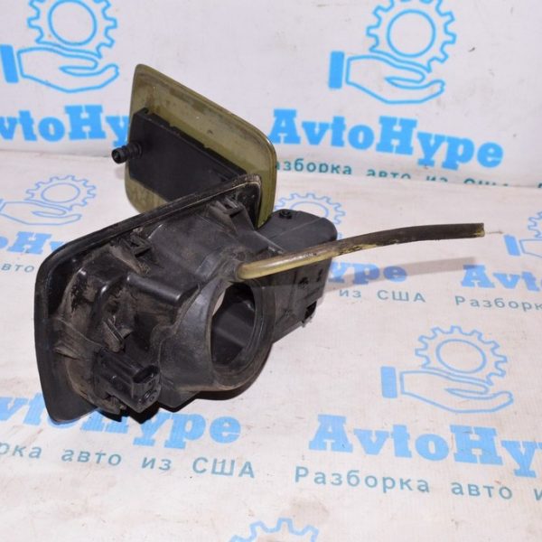Корпус лючка бензобака Jeep Renegade 15- 68461182AA