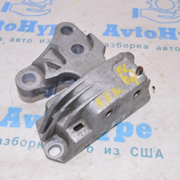 Левая подушка двигателя Jeep Renegade 15- 2.4 68363756AA