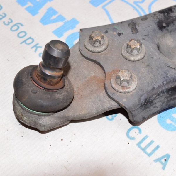 Шаровая опора лев Jeep Renegade 15- 68246489AA