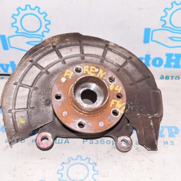 Цапфа перед лев со ступицей Jeep Renegade 15- FWD (04) 68251821AA