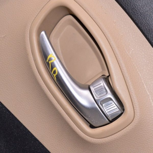 Обшивка двери (карточка) зад прав Jeep Renegade 15- тряпка, беж 6MT63LXHAA