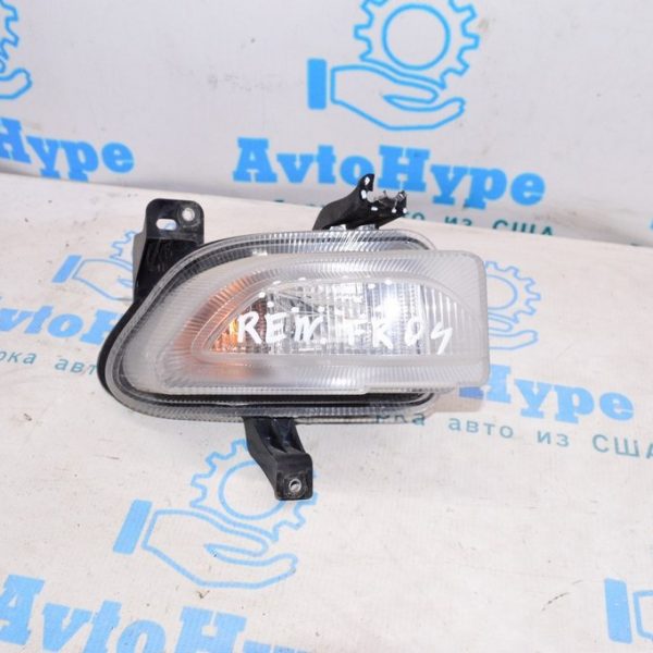 Поворотник с DRL перед прав Jeep Renegade 15-18 дорест (04) деф крепления и царапина 68256431AA