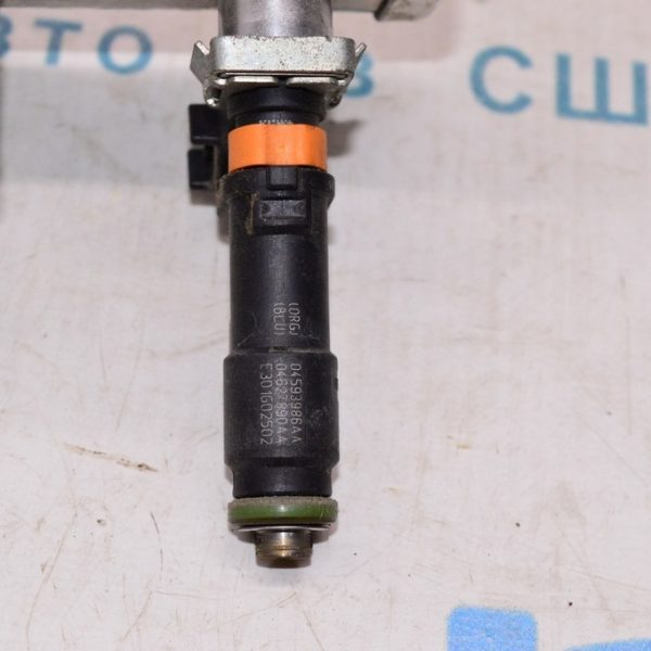 Форсунка (распылитель) Jeep Renegade 15- 1.4 4593986AA