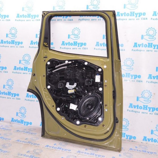 Направляющая стекла двери зад лев Jeep Renegade 15- 68247329AA