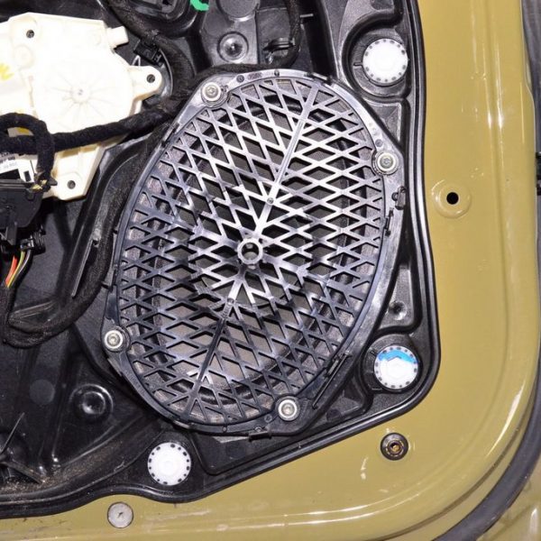 Динамик дверной перед лев Jeep Renegade 15- 68256278AA