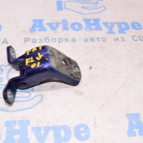 Петля двери нижняя перед лев Nissan Pathfinder 13- 80401-5AA0B