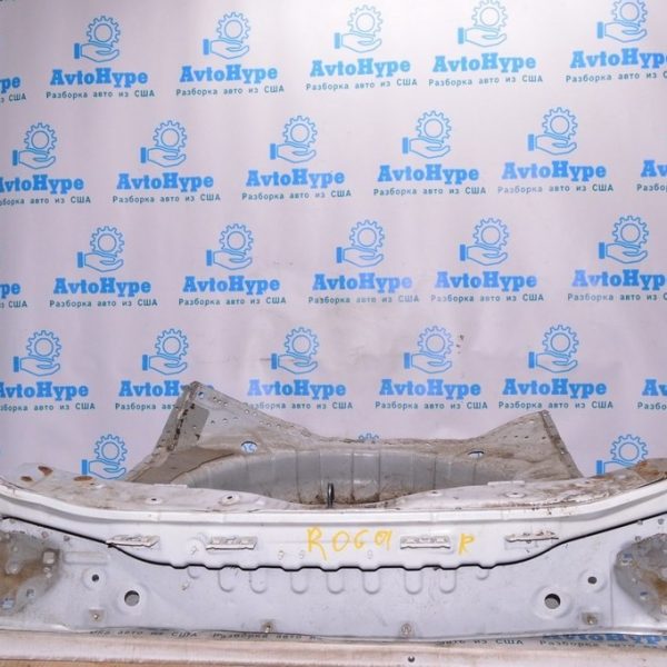 Задняя панель Nissan Rogue 14- белая (01) G9110-4BAMA