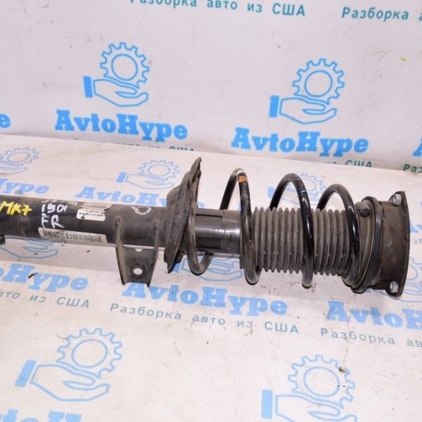 Стойка амортизатора в сборе перед прав VW Jetta 19- (01) 5QM413031AA