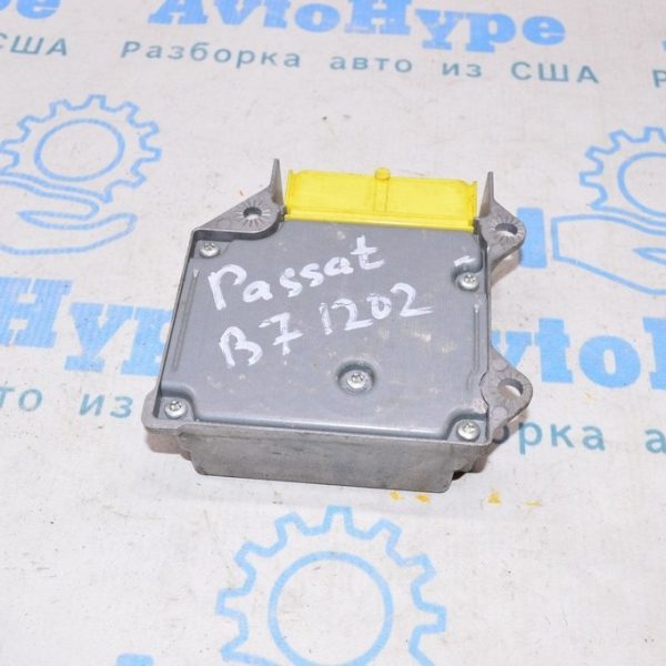 Модуль srs airbag компьютер подушек безопасности VW Passat b7 USA 2.5 (02) OK 5C0-959-655
