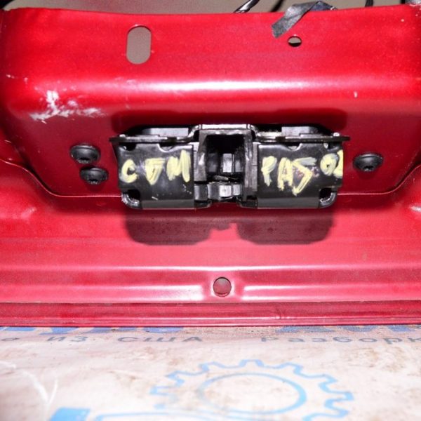 Замок двери багажника Jeep Compass 11-16 4589176AC