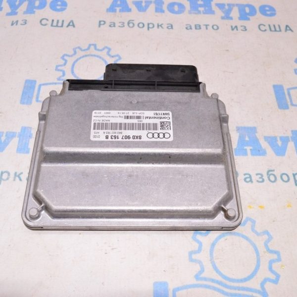 Обшивка потолка Infiniti QX30 17- под панораму (02) небольшой залом 739B0-5DH6C