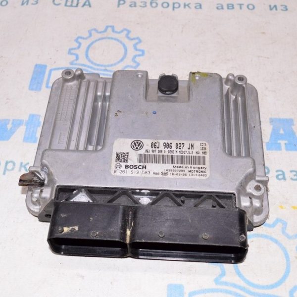 Блок ECU компьютер двигателя VW Tiguan 09-17 (01) 06J906027jn