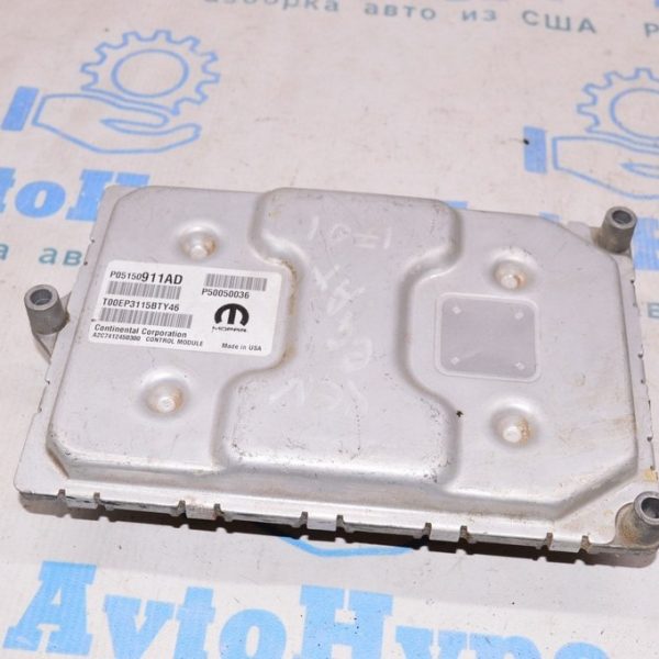 Блок ECU компьютер двигателя Jeep Renegade 15- 2.4 (01) 05150911AD