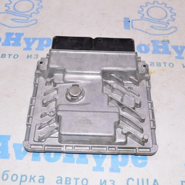 Блок ECU компьютер двигателя VW Passat b8 USA (01) 06K907425C