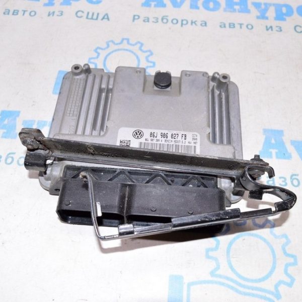 Блок ECU компьютер двигателя VW Tiguan 09-17 FWD (06) 06J-906-027-FB