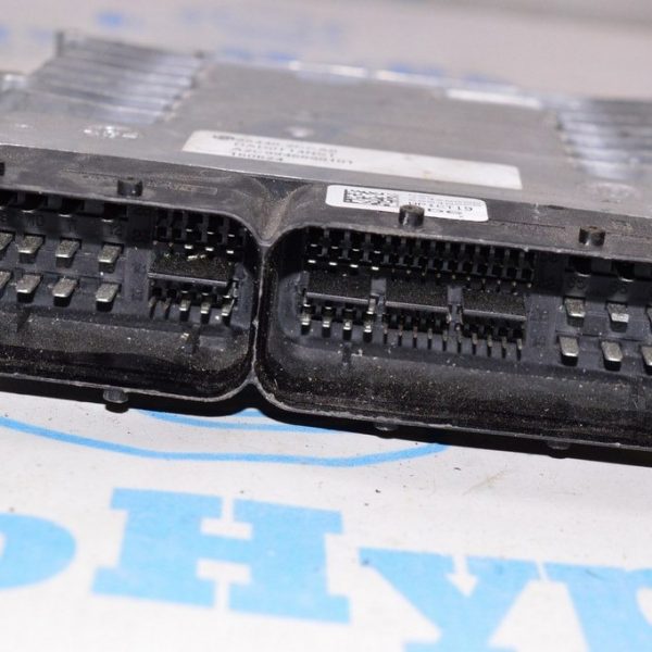 Рамка передней двери  прав Lexus RX350 RX450h 10-15 67663-0e020