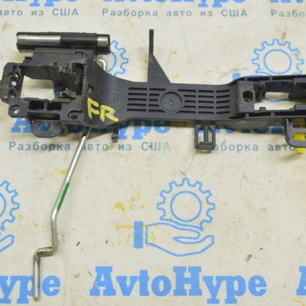 Механизм ручки двери перед прав Lexus RX350 RX450h 10-15 69201-0E012