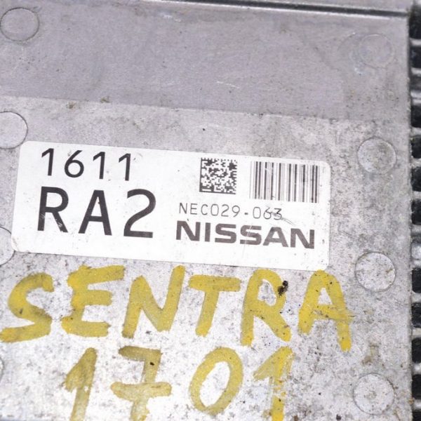 Замок двери перед прав Lexus RX350 RX450h 10-15 69030-06200