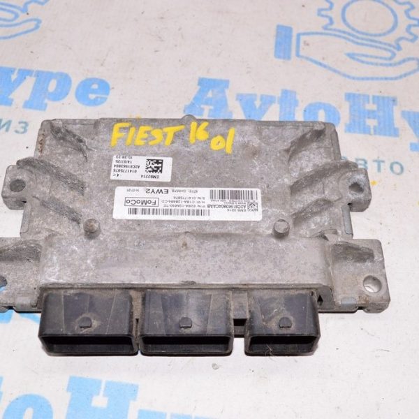 Знак аварийной остановки Infiniti QX30 17-