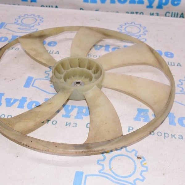 Расширительный бачок охлаждения Infiniti QX30 17-нет направляющей 217115DA0A