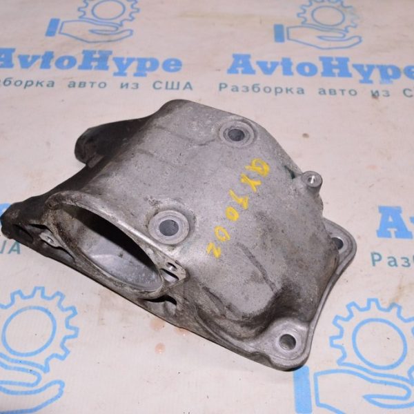 Кронштейн двигателя второй Infiniti QX30 17- 2702230138