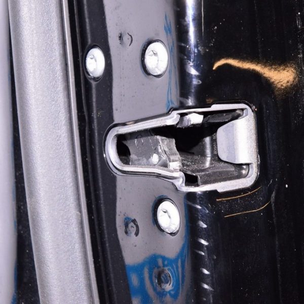 Замок двери перед лев Infiniti QX30 17- 80501-5DC0A