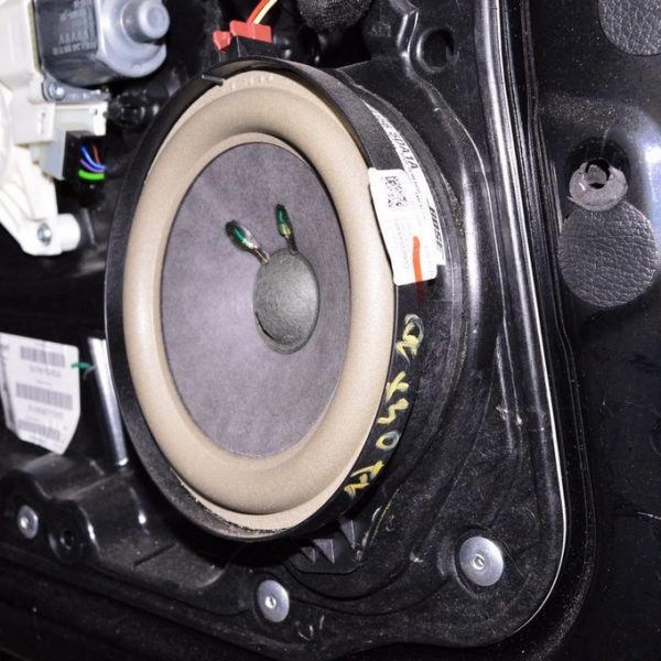 Динамик дверной перед лев Infiniti QX30 17- Bose 28156-5DA1A