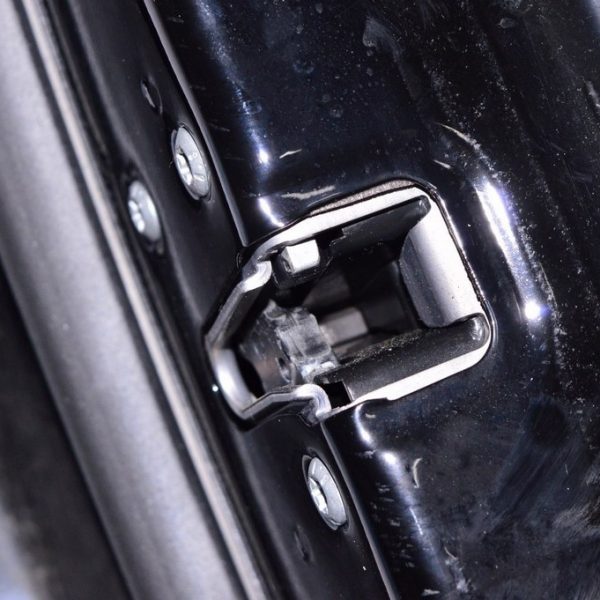 Замок двери зад лев Infiniti QX30 17- 82501-5DC0A