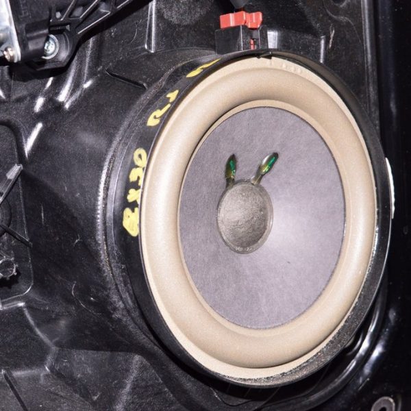 Динамик зад лев Infiniti QX30 17- Bose 28156-5DA1A