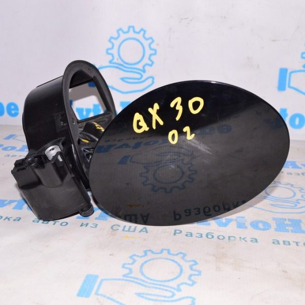 Лючок бензобака голый Infiniti QX30 17- (02) черный цвет KH3 788325DA0A