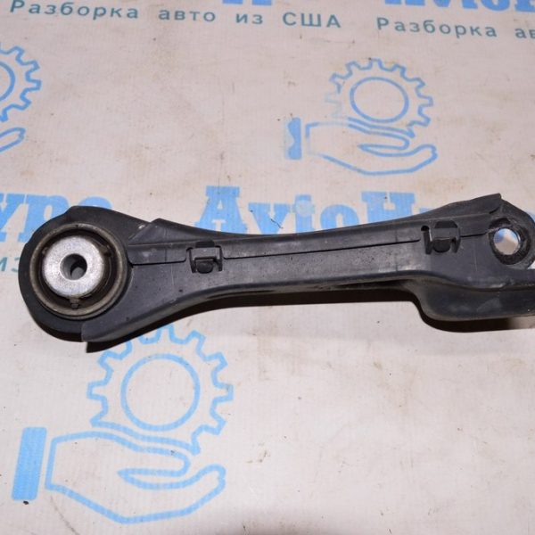 Рычаг поперечный зад прав Infiniti QX30 17- 551A05DA0A