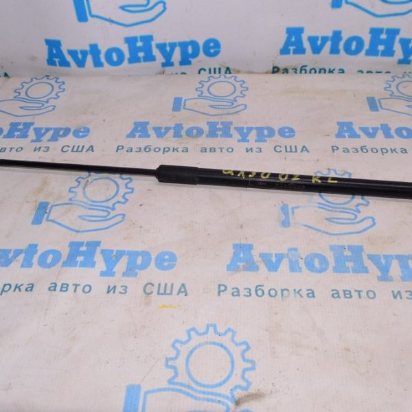 Амортизатор двери багажника левый Infiniti QX30 17- 904515DA0A