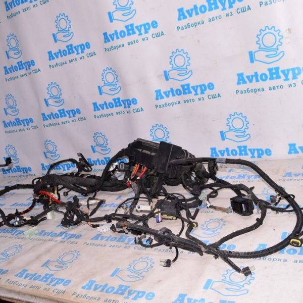 Проводка подкапотная с блоком предохранителей Infiniti QX30 17- (02) 240144AF0E