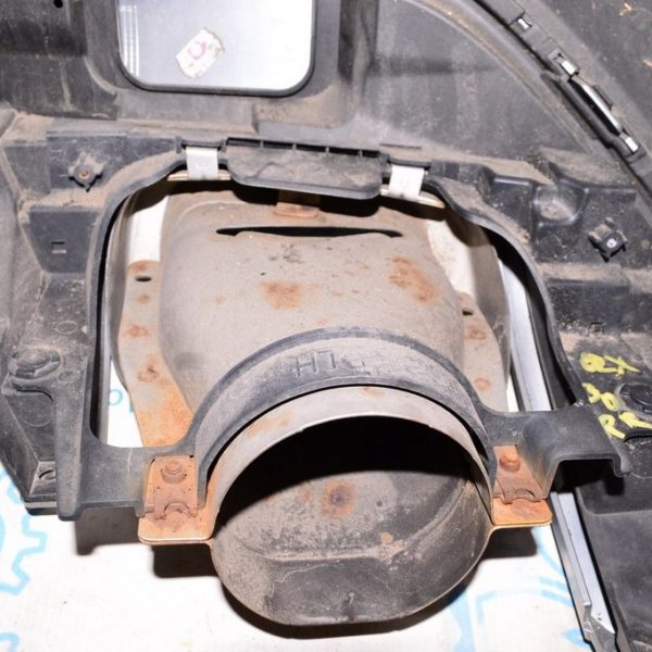 Кронштейн насадки глушителя лев Infiniti QX30 17- base 85019-5DJ0B