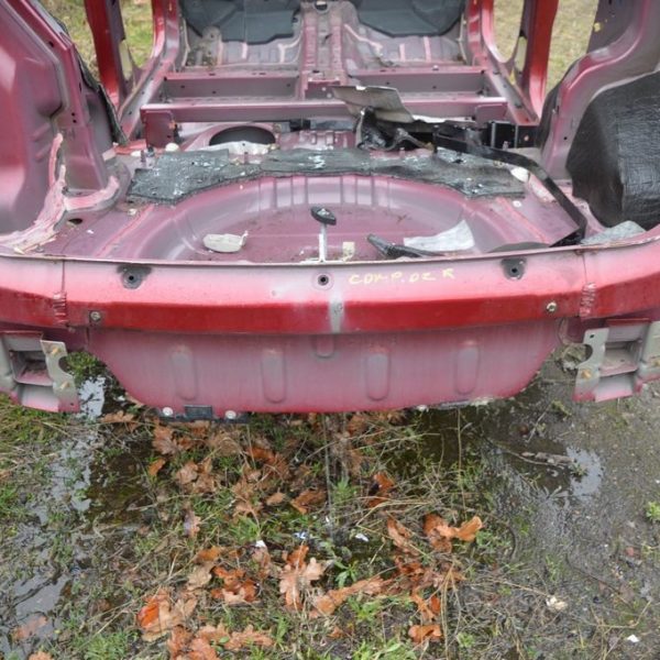 Задняя панель Jeep Compass 11-16 (02) красный цвет PRP 5074974AF