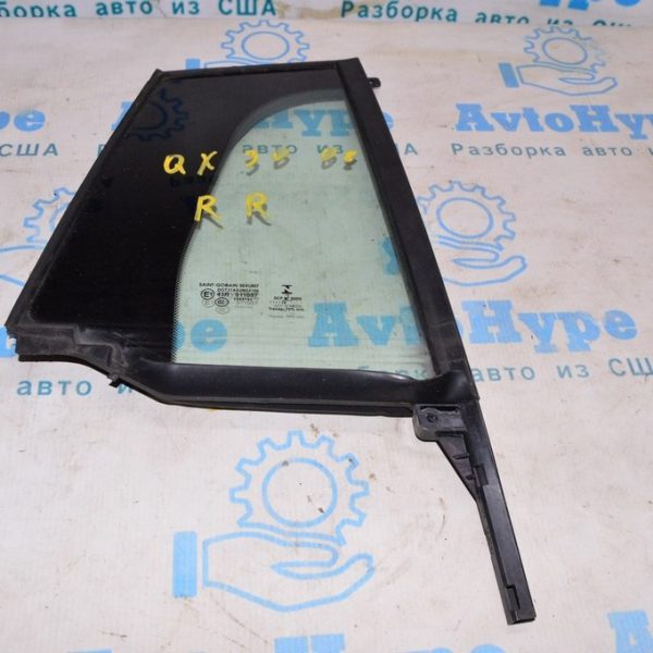 Стекло двери треугольник зад прав Infiniti QX30 17- 822205DA0A