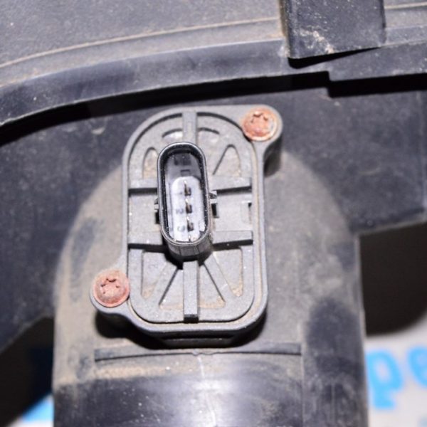 Расходомер воздуха BMW 328i F30 12-19 13-62-7-602-038