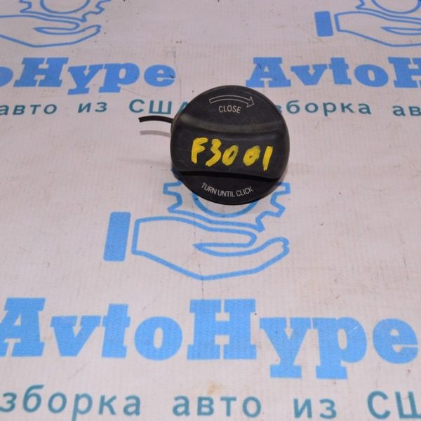 Крышка заливной горловины BMW 328i F30 12-19 (01) оторвано крепление 16-11-7-222-391