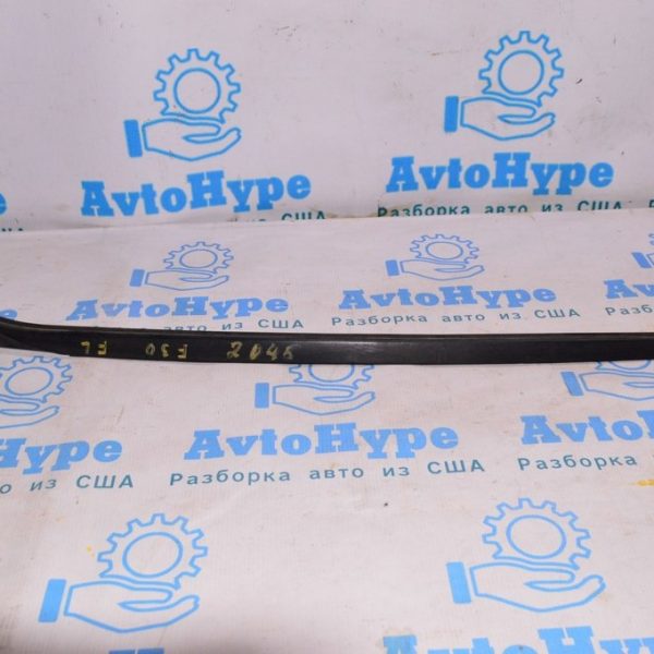 Молдинг лобового стекла лев BMW 3 F30 12-19 51-31-7-258-187