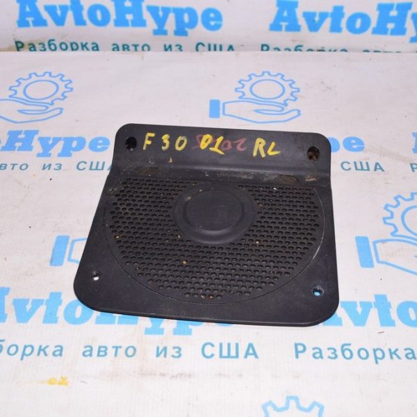 Сетка сабвуфера лев BMW 3 F30 12-19 65139290908