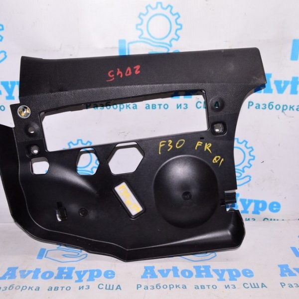 Накладка колени пасажира BMW 3 F30 16-18 черн, с прикуривателем 51-45-9-240-597