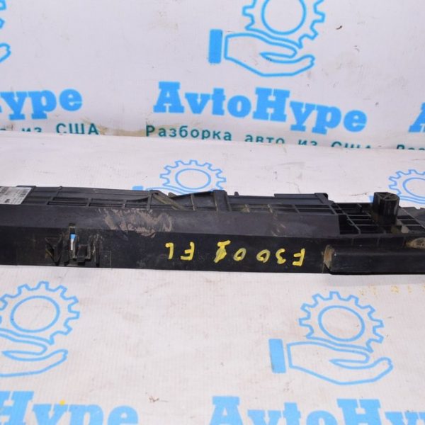 Кронштейн радиатора лев BMW 328i F30 12-19 17-11-7-600-536