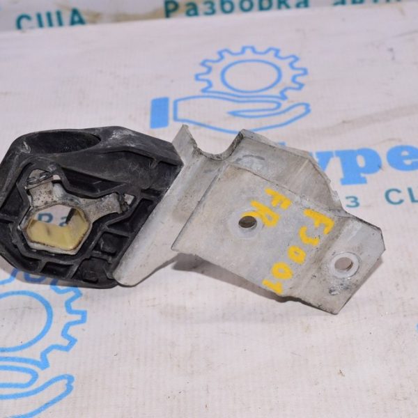 Кронштейн переднего подрамника прав BMW 3 F30 12-15 51-64-7-245-796