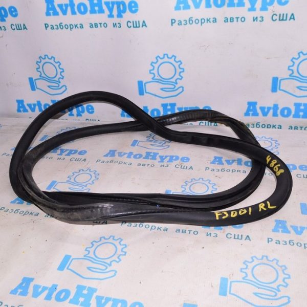 Уплотнитель дверного проема зад лев BMW 3 F30 12-19 51-72-7-303-967